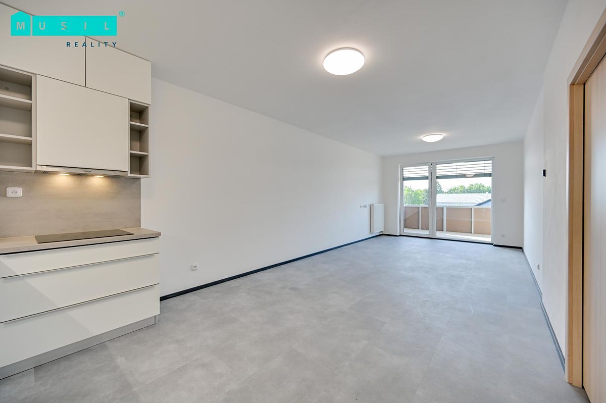 Pronájem bytu 2+kk 67 m² – fotografie 5