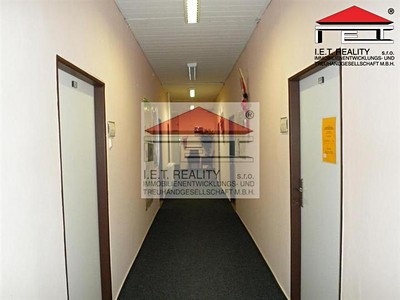 Pronájem komerčního prostoru, 13 m² (3 z 8)