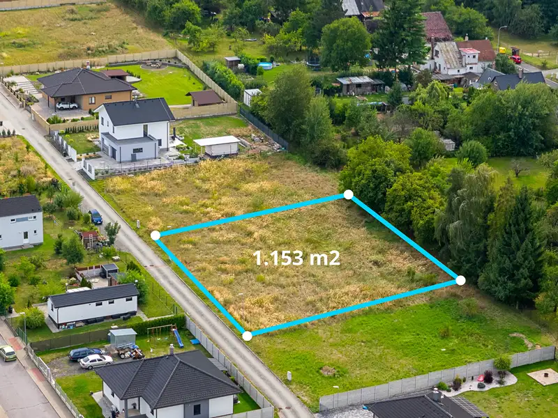 Prodej stavebního pozemku 1153 m², Lukavec u Hořic – náhled fotky 1
