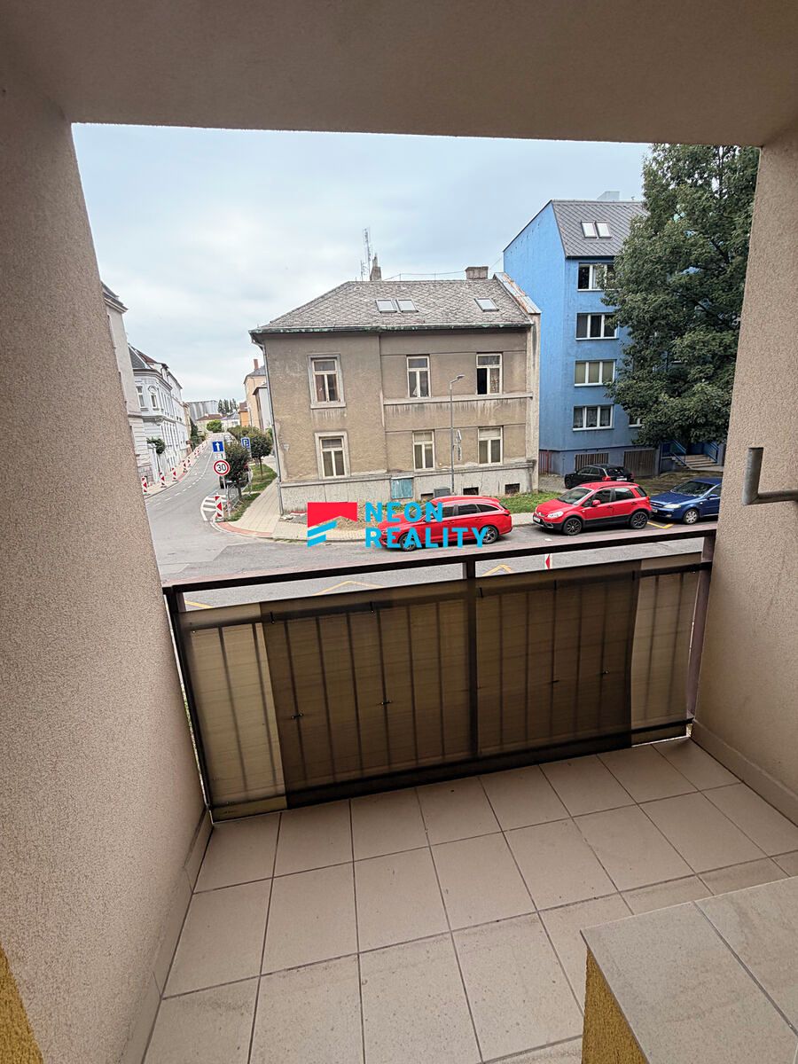 Pronájem bytu 3+1 77 m² – fotografie 4
