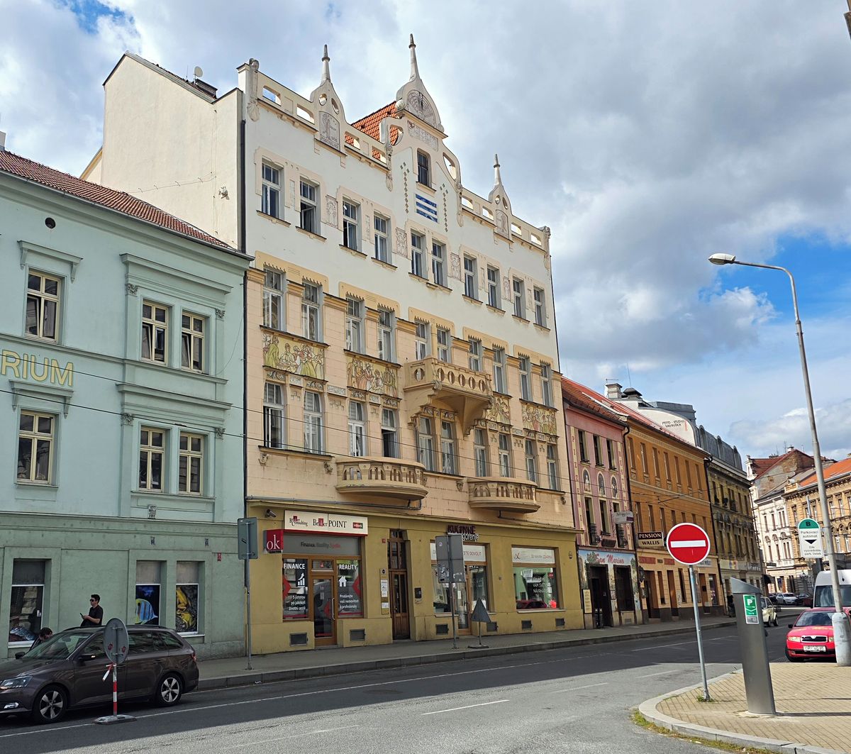 Pronájem kanceláře 167 m²