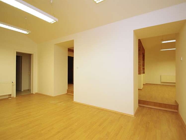 Gewerbefläche zur Miete, 135 m² (8 von 21)