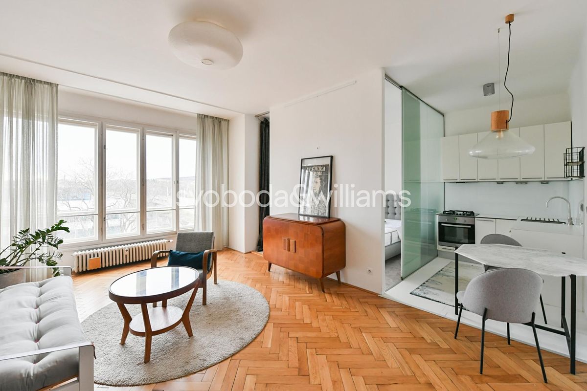 Pronájem bytu 2+kk 52 m² – fotografie 4