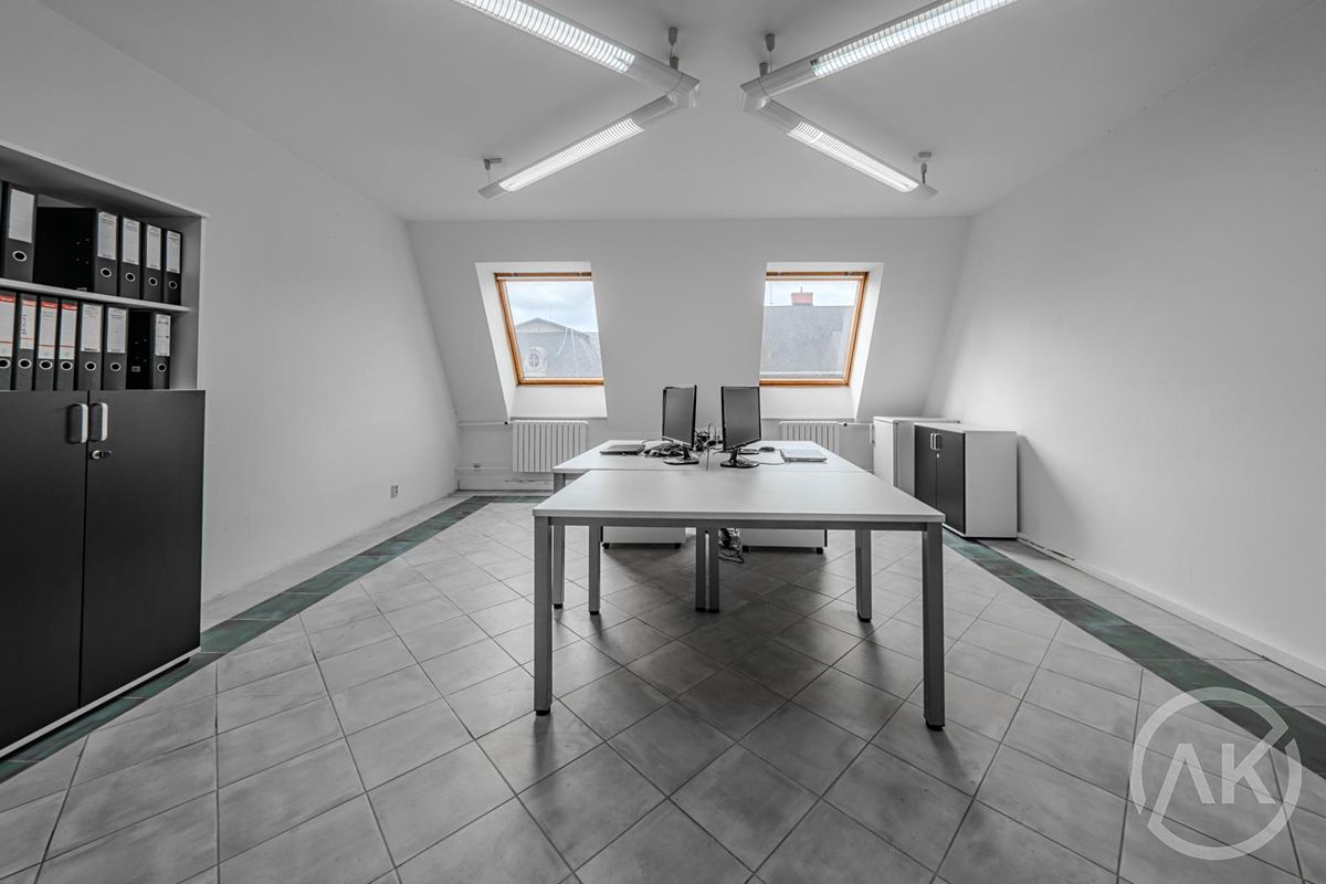 Pronájem kanceláře 29 m² – fotografie 2