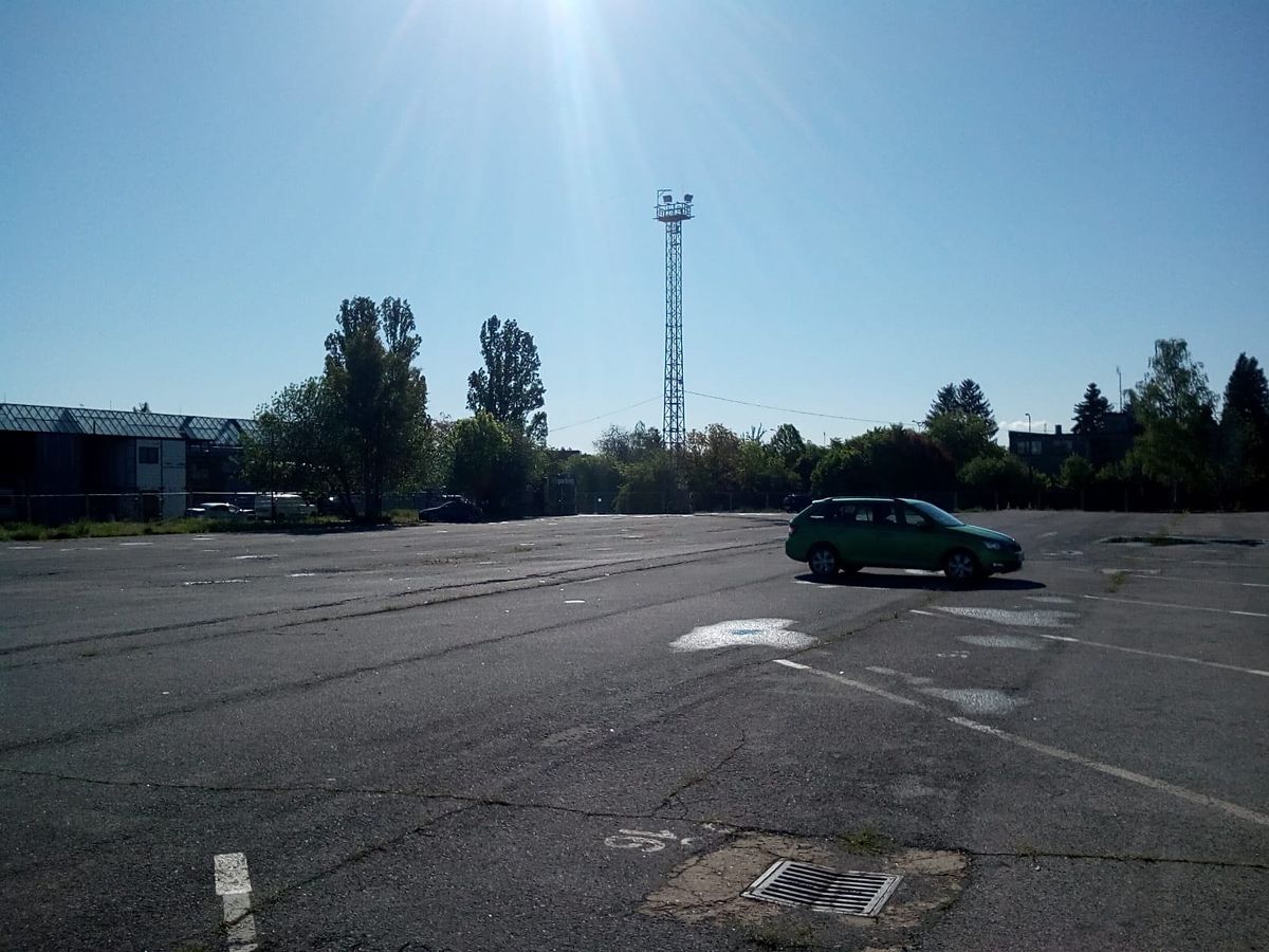 Pronájem komerčního pozemku 5000 m² – fotografie 2