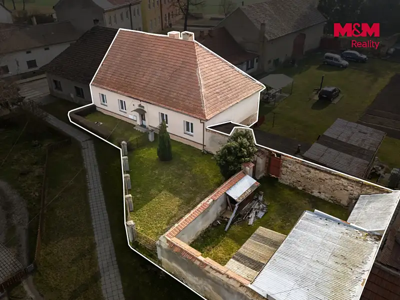 Prodej rodinného domu 120 m², pozemek 429 m², Kmetiněves – náhled fotky 3