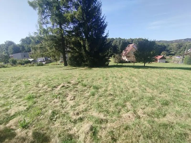 Prodej stavebního pozemku 1411 m², Karlovice – náhled fotky 2