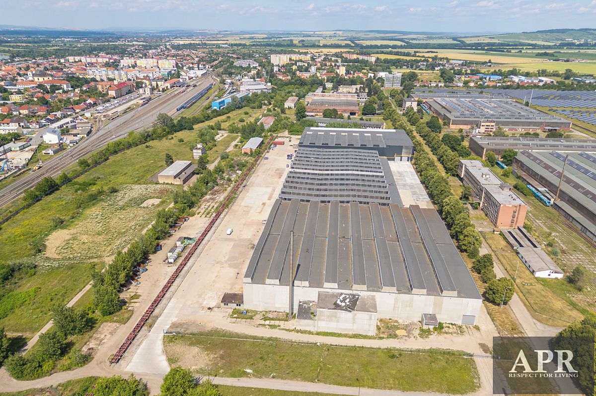 Pronájem skladového prostoru 2000 m² – fotografie 3