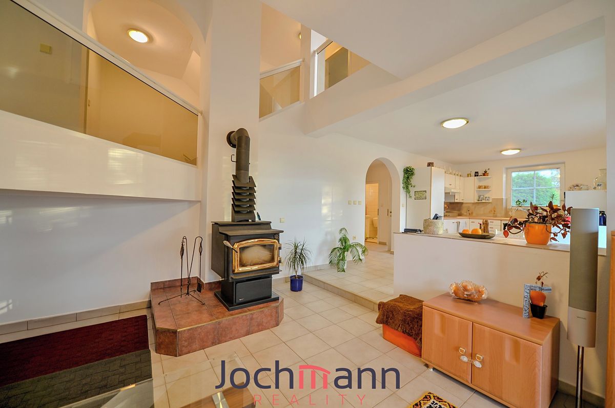 Prodej rodinného domu 187 m², pozemek 289 m² – fotografie 5