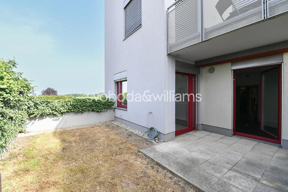 Pronájem bytu 2+kk 53 m² – fotografie 3