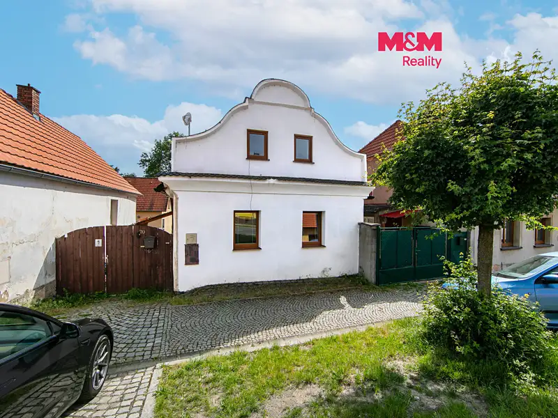 Prodej rodinného domu 163 m², pozemek 589 m², Spálené Poříčí – náhled fotky 1