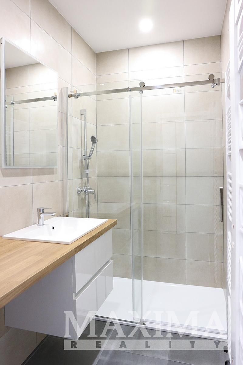 Pronájem bytu 1+kk 34 m² – fotografie 4