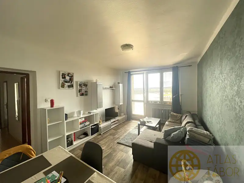 Pronájem bytu 2+1 59 m², Tábor – náhled fotky 1