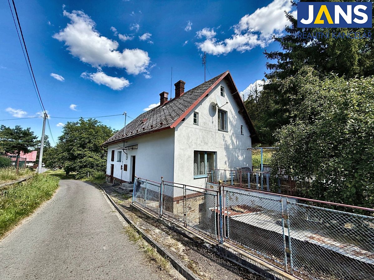 Prodej rodinného domu 115 m², pozemek 478 m² – fotografie 2