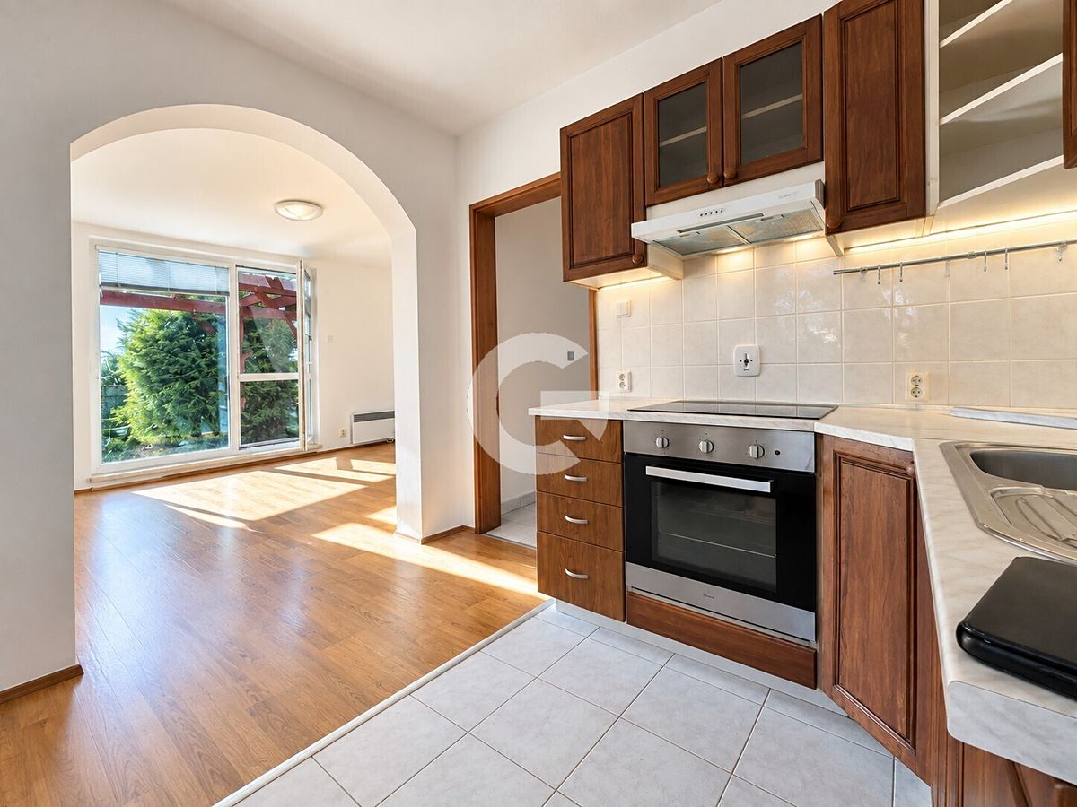 Pronájem bytu 2+1 57 m²