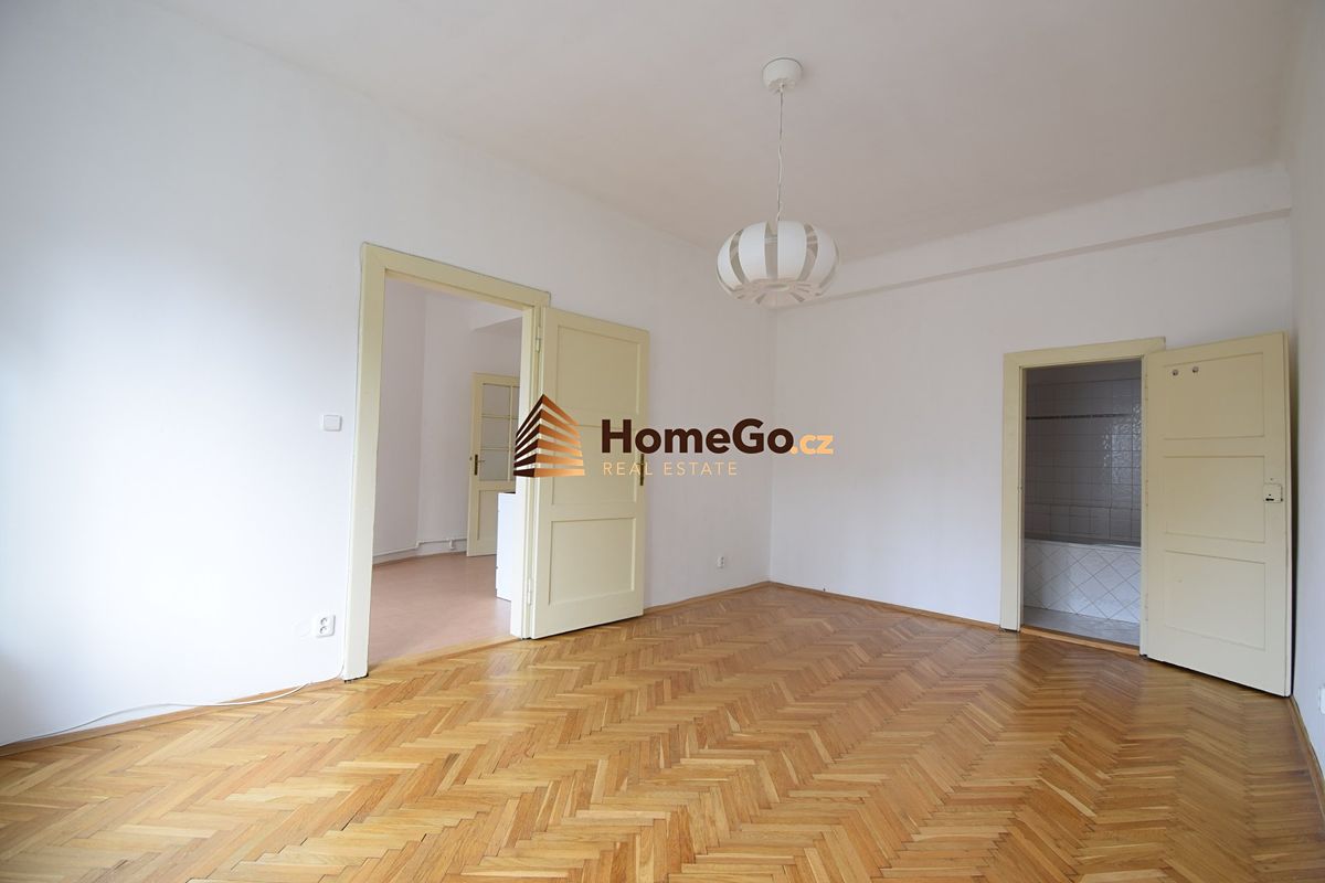 Pronájem bytu 2+kk 53 m² – fotografie 2