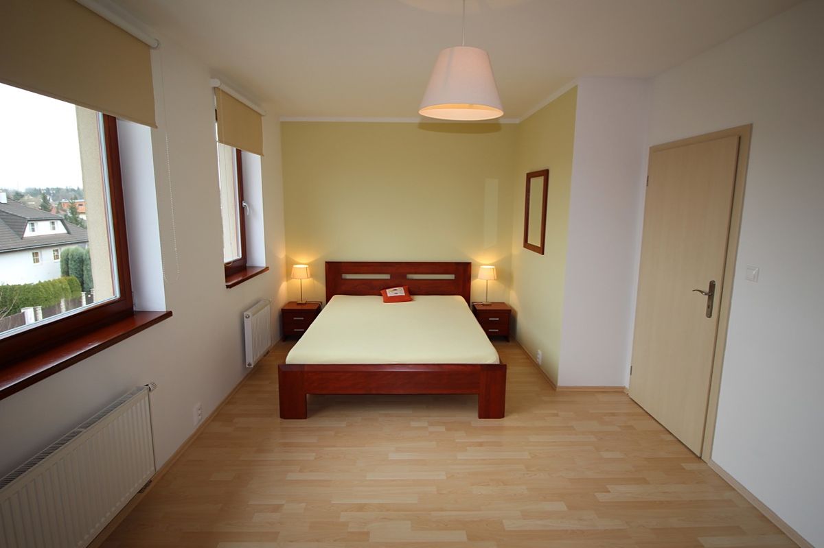 Pronájem bytu 3+kk 139 m² – fotografie 4
