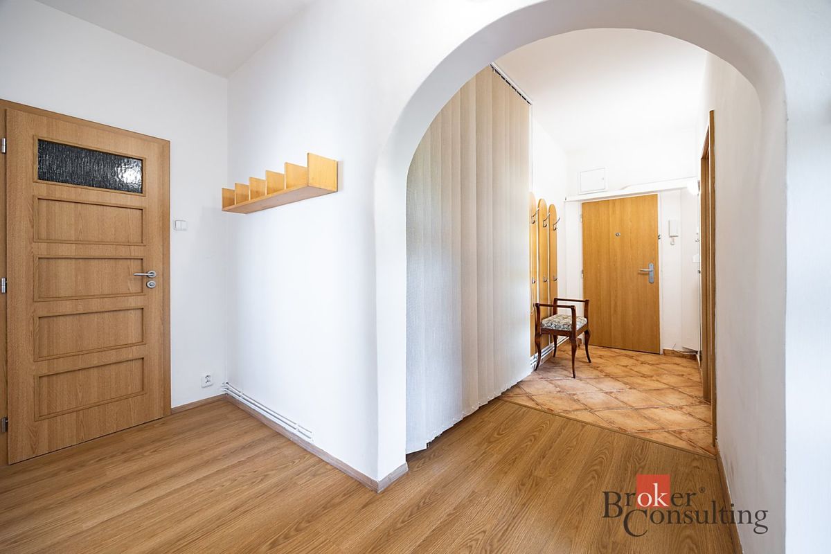 Pronájem bytu 3+1 78 m² – fotografie 4