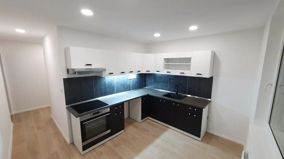 Pronájem bytu 3+1 50 m²