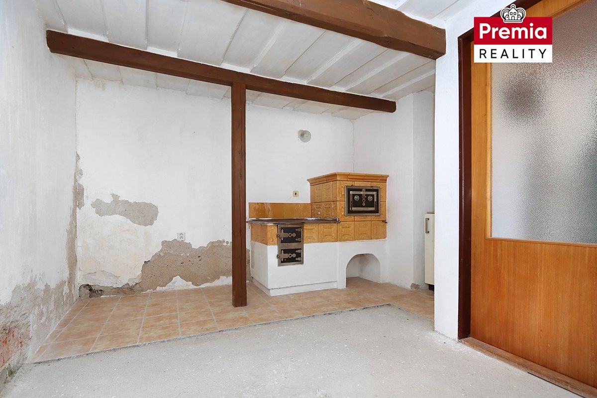 Prodej chalupy 52 m², pozemek 105 m² – fotografie 2