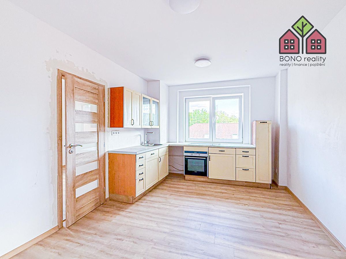 Pronájem bytu 3+1 66 m²