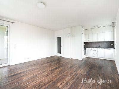 Pronájem bytu 2+kk 66 m²