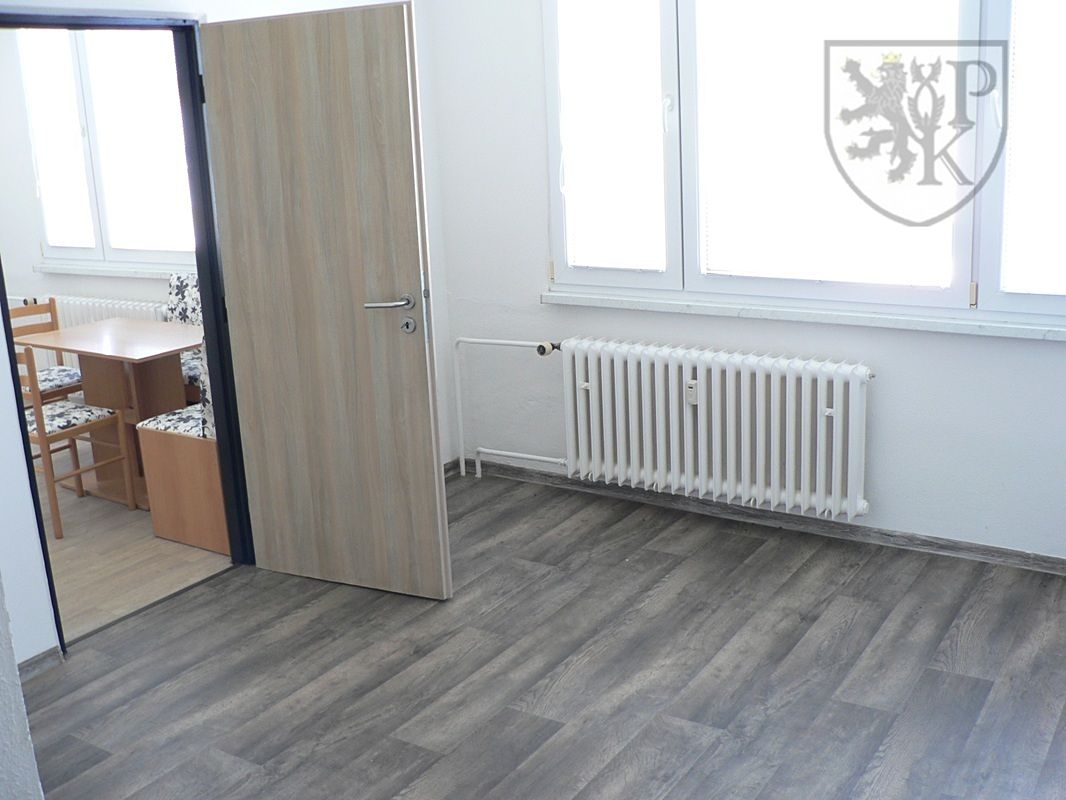 Pronájem bytu 2+1 66 m² – fotografie 4