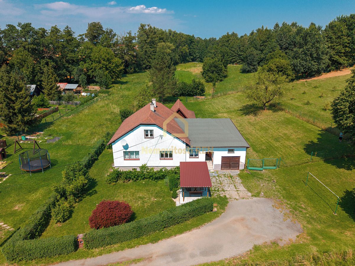 Prodej rodinného domu 157 m², pozemek 4530 m²