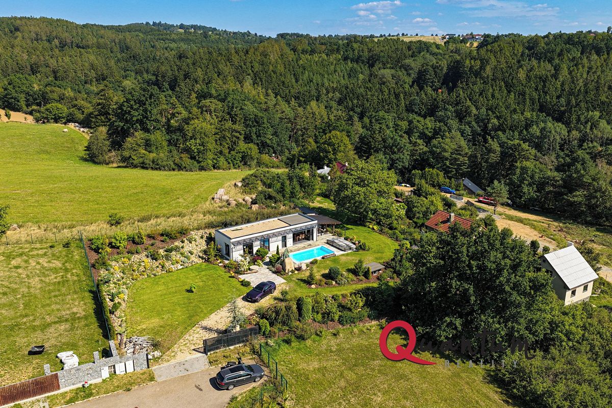 Prodej rodinného domu 60 m², pozemek 2054 m² – fotografie 3