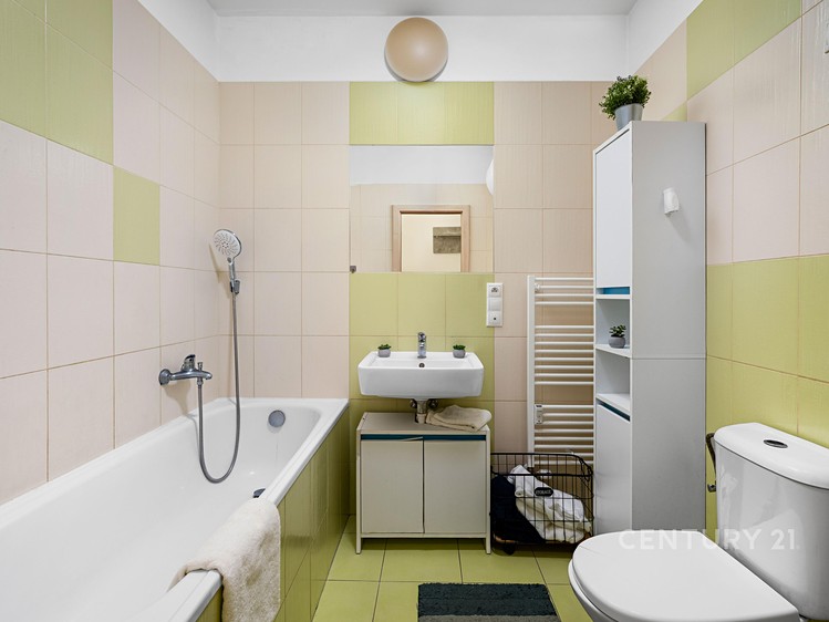 Квартира 3+kk в оренду, 58 м² (8 з 12)
