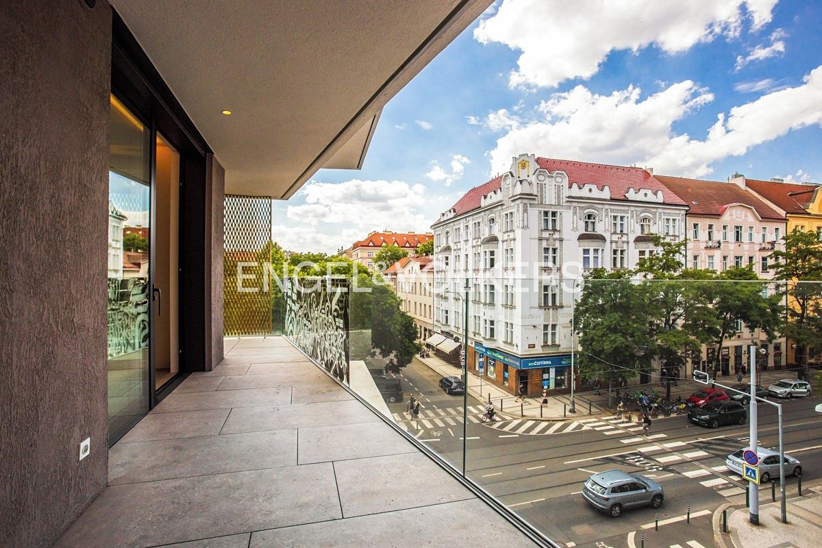 Pronájem bytu 4+kk 144 m² – fotografie 3