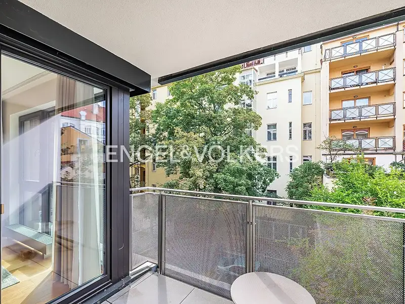 Prodej bytu 2+kk 68 m², Praha – náhled fotky 3
