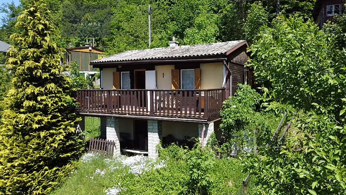 Prodej chaty 35 m², pozemek 492 m²