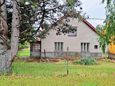 Prodej rodinného domu 160 m², pozemek 2148 m²
