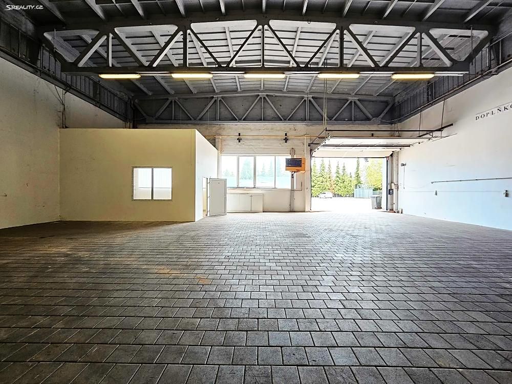 Pronájem skladového prostoru 1463 m² – fotografie 4