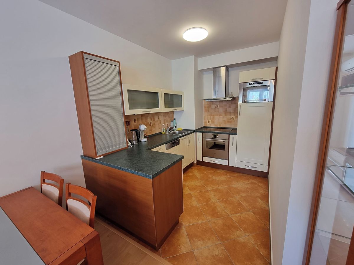 Pronájem bytu 2+kk 51 m² – fotografie 5