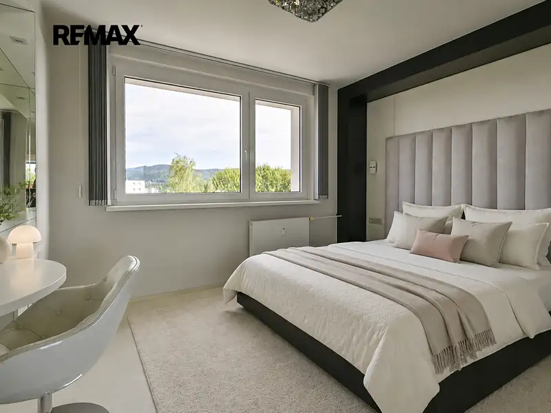 Pronájem bytu 4+1 86 m², Liberec – náhled fotky 2