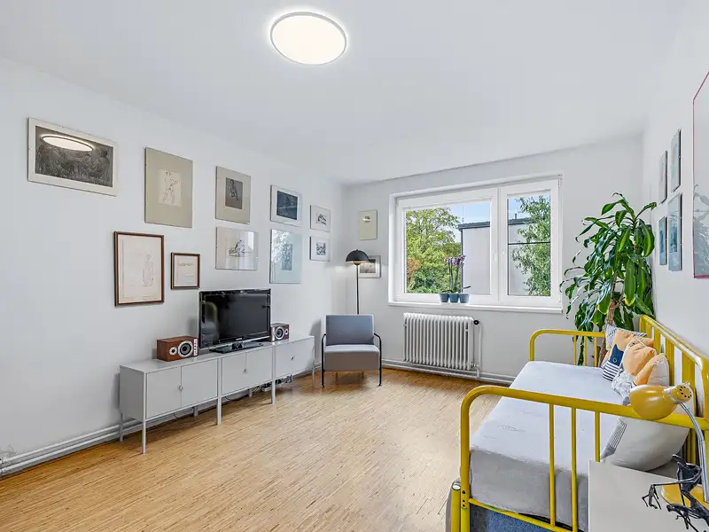 Prodej bytu 3+kk 79 m², Zbuzany – náhled fotky 2