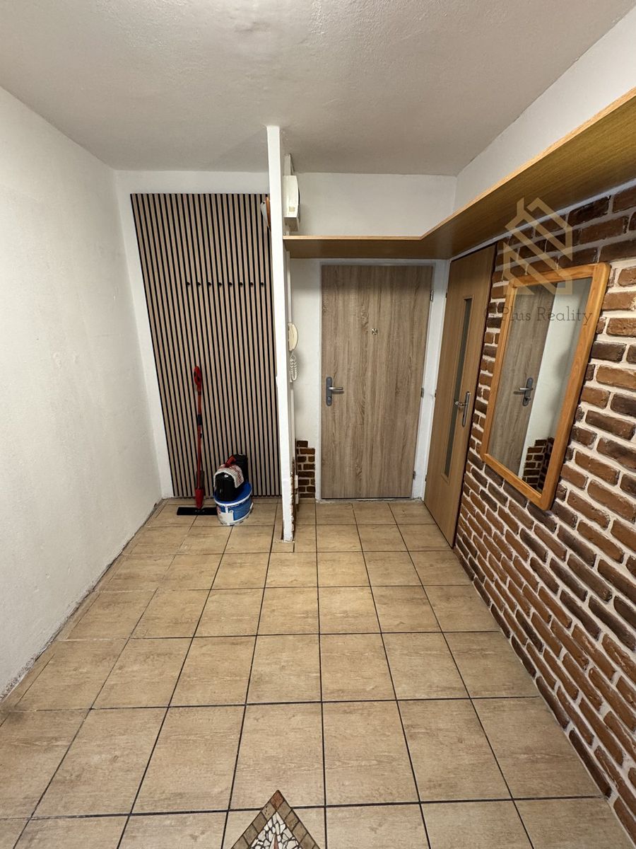 Pronájem bytu 3+1 82 m² – fotografie 5