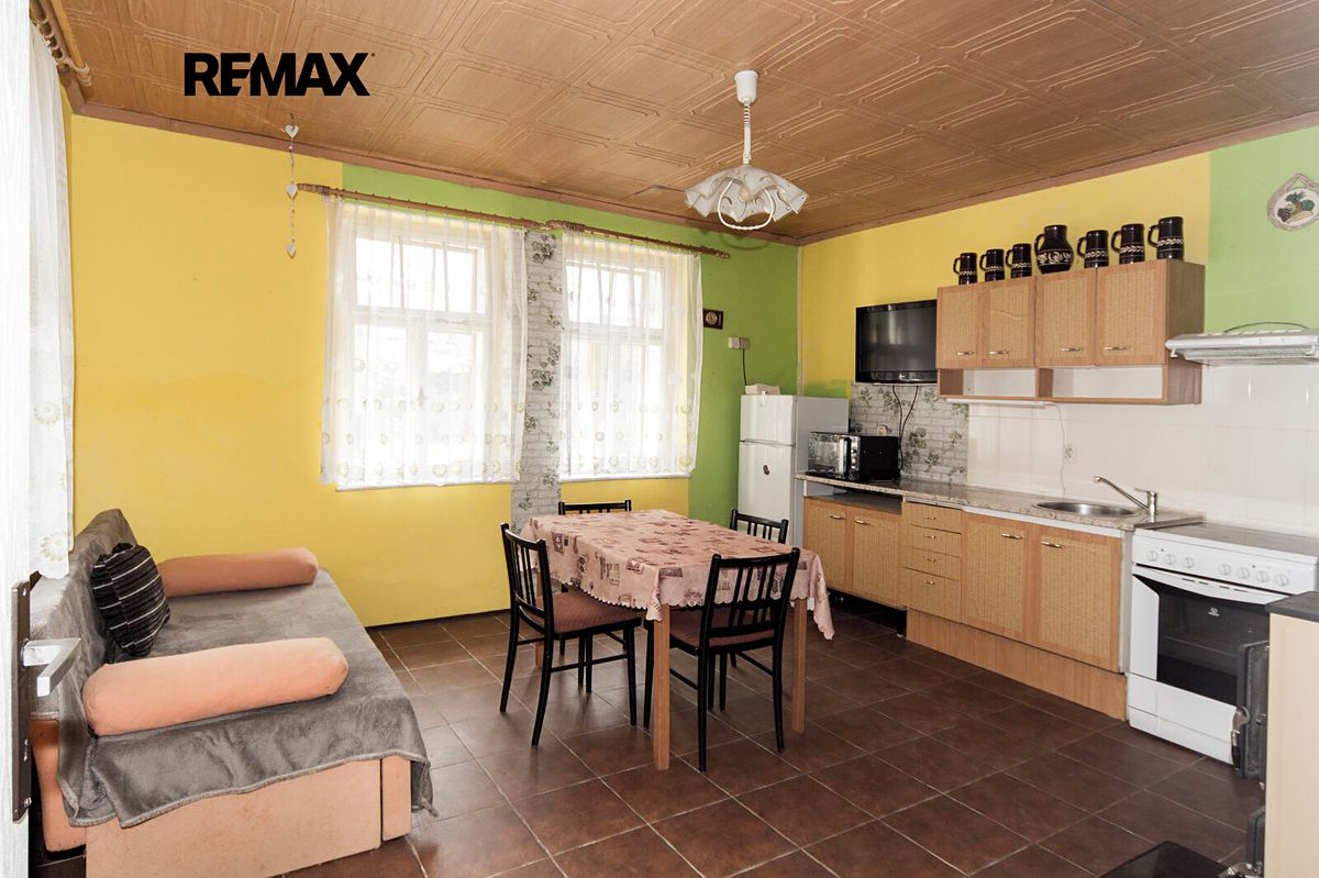 Prodej rodinného domu 125 m², pozemek 638 m² – fotografie 4