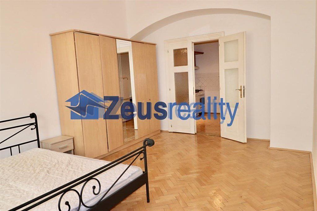 Pronájem bytu 1+1 48 m²