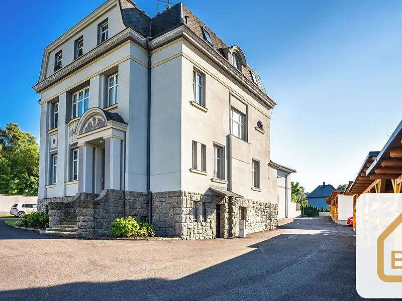 Prodej bytu 3+kk 78 m², Jablonec nad Nisou – náhled fotky 1