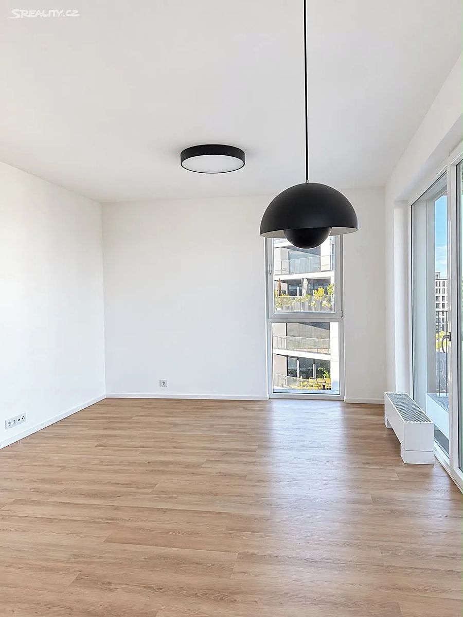 Pronájem bytu 3+kk 105 m² – fotografie 3