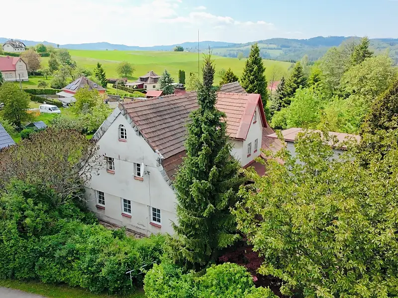 Prodej rodinného domu 290 m², pozemek 3795 m², Bozkov – náhled fotky 1