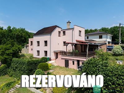Prodej rodinného domu 265 m², pozemek 1277 m²