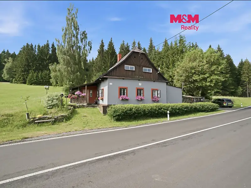 Prodej rodinného domu 181 m², pozemek 2085 m², Stará Ves – náhled fotky 1
