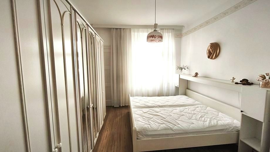 Pronájem bytu 2+kk 48 m² – fotografie 3