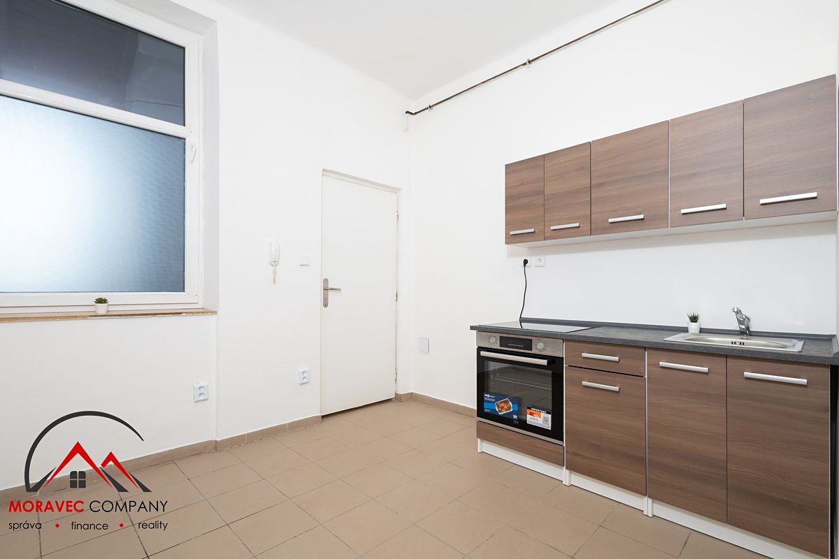 Pronájem bytu 1+1 36 m²