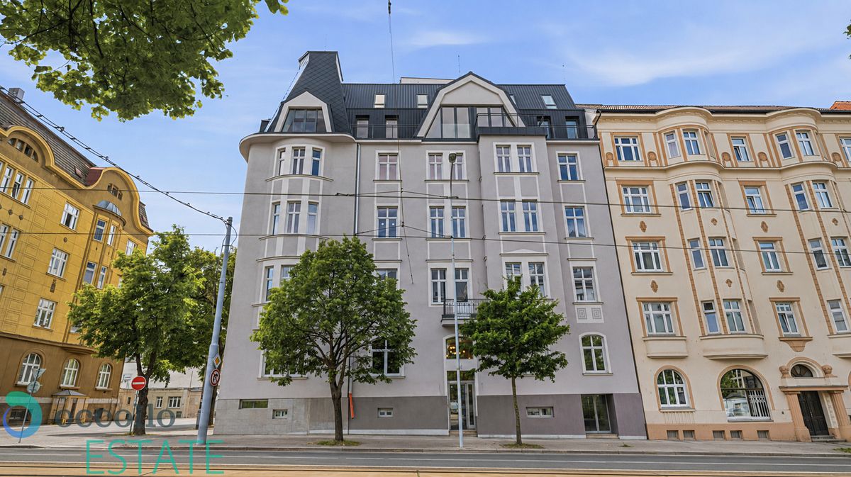 Pronájem bytu 2+kk 42 m² – fotografie 2