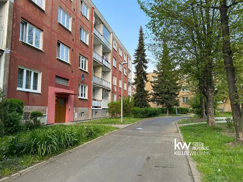 Prodej bytu 2+1 55 m², Bílina – náhled fotky 1